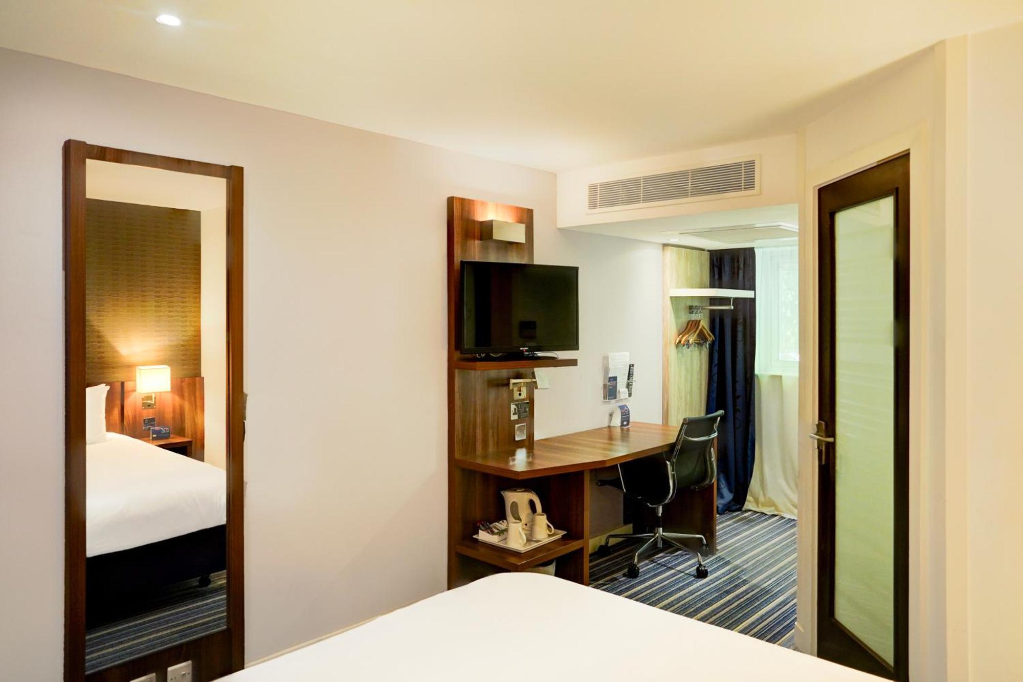 Belvilla Crewe City Centre Hotel Lifestyle מראה חיצוני תמונה