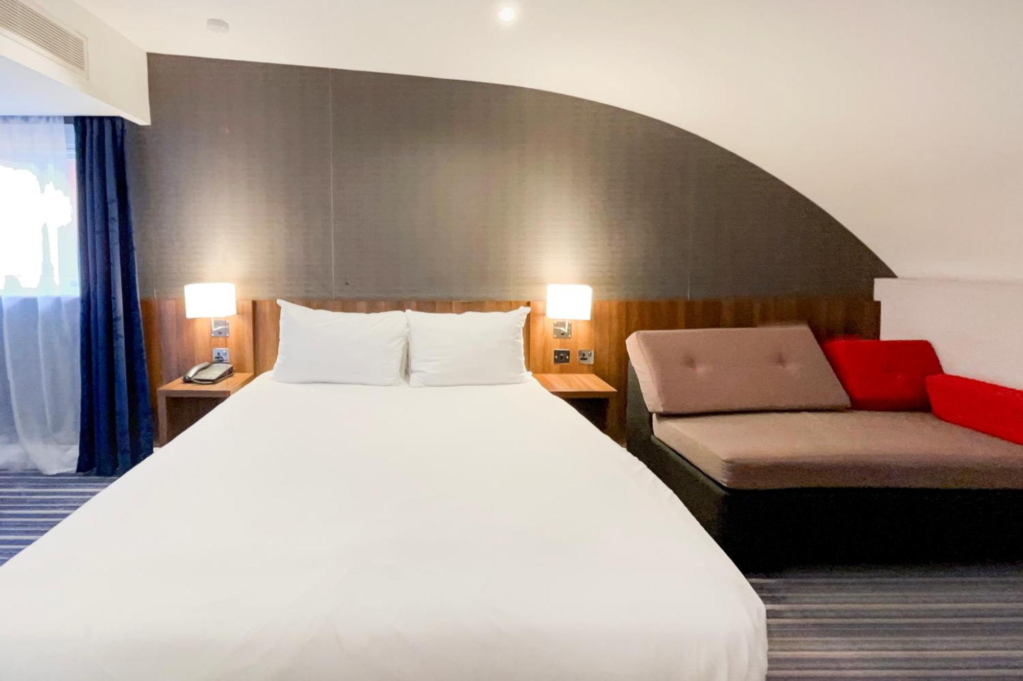 Belvilla Crewe City Centre Hotel Lifestyle מראה חיצוני תמונה