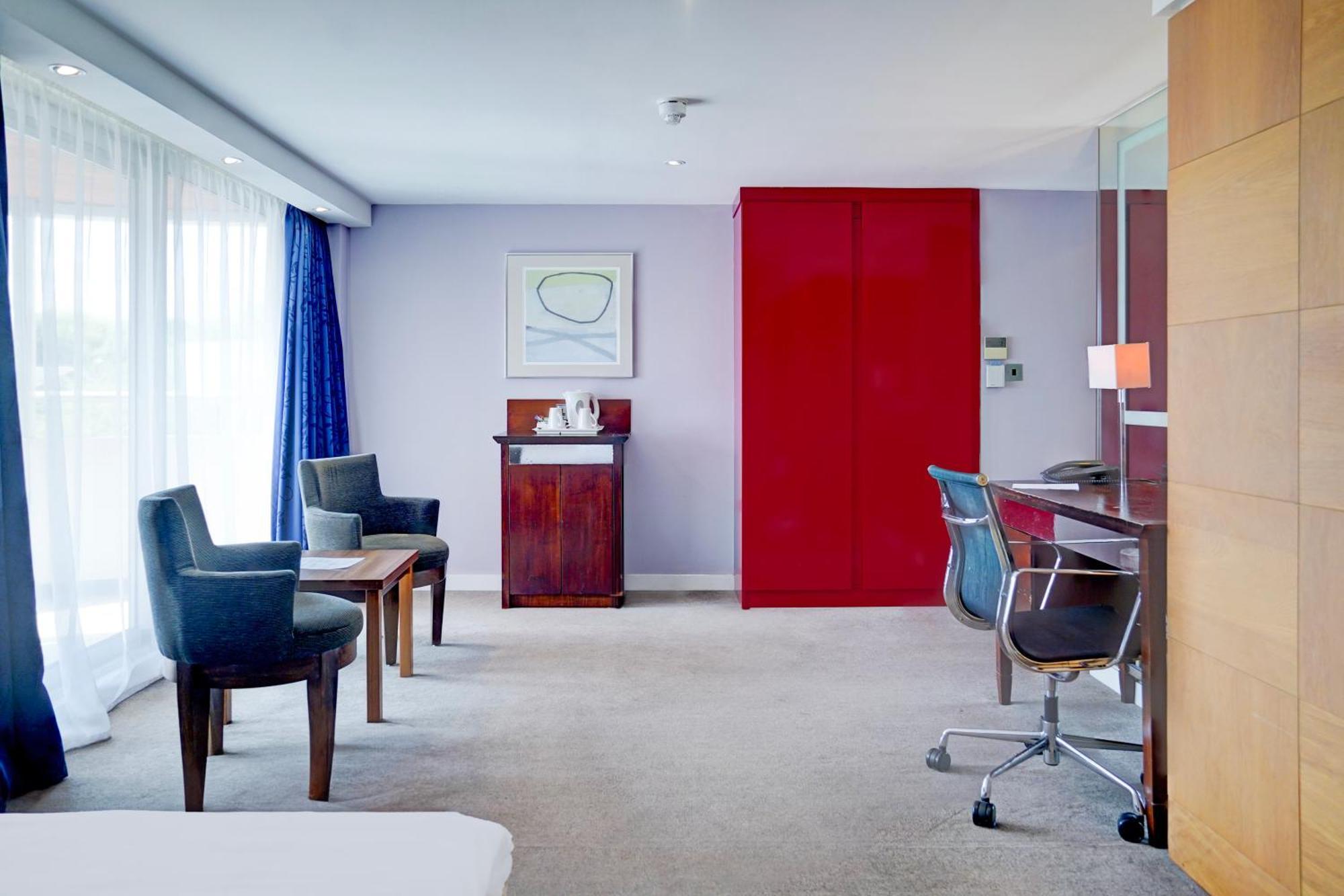 Belvilla Crewe City Centre Hotel Lifestyle מראה חיצוני תמונה