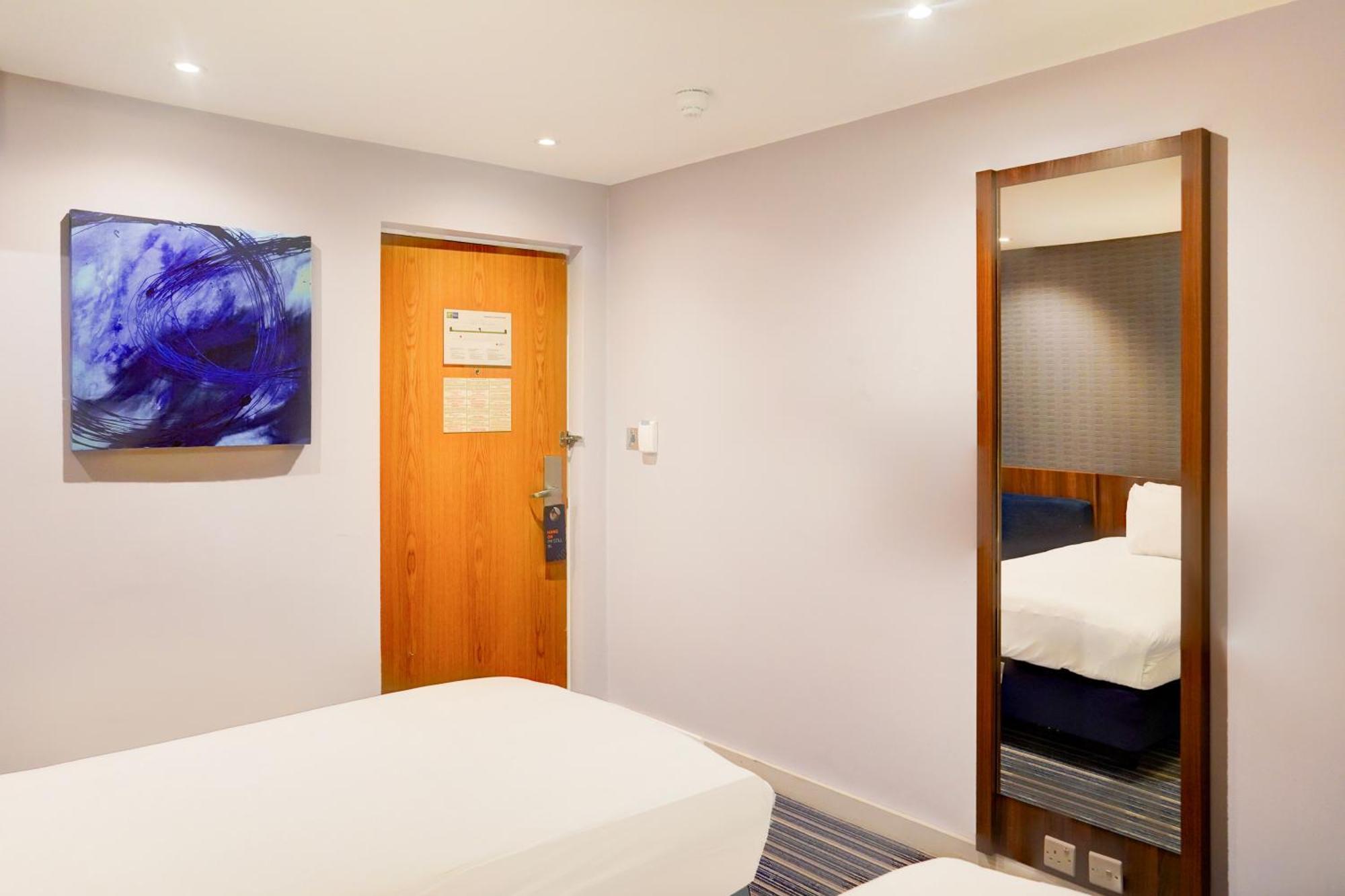 Belvilla Crewe City Centre Hotel Lifestyle מראה חיצוני תמונה